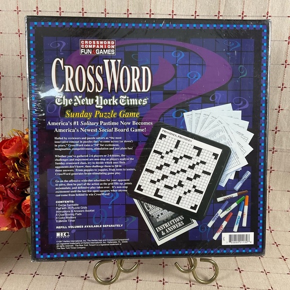 Vintage Crossword The New York Time Sunday Puzzle Game 2-6 Players or Teams 1997 - Picture 2 of 5